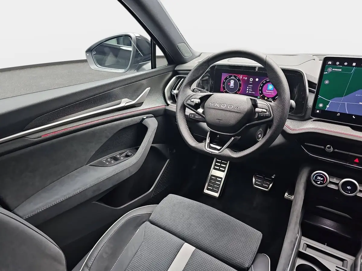 SKODA KODIAQ 2.0 TSI DSG SPORTLINE 4X4 HUD AHK