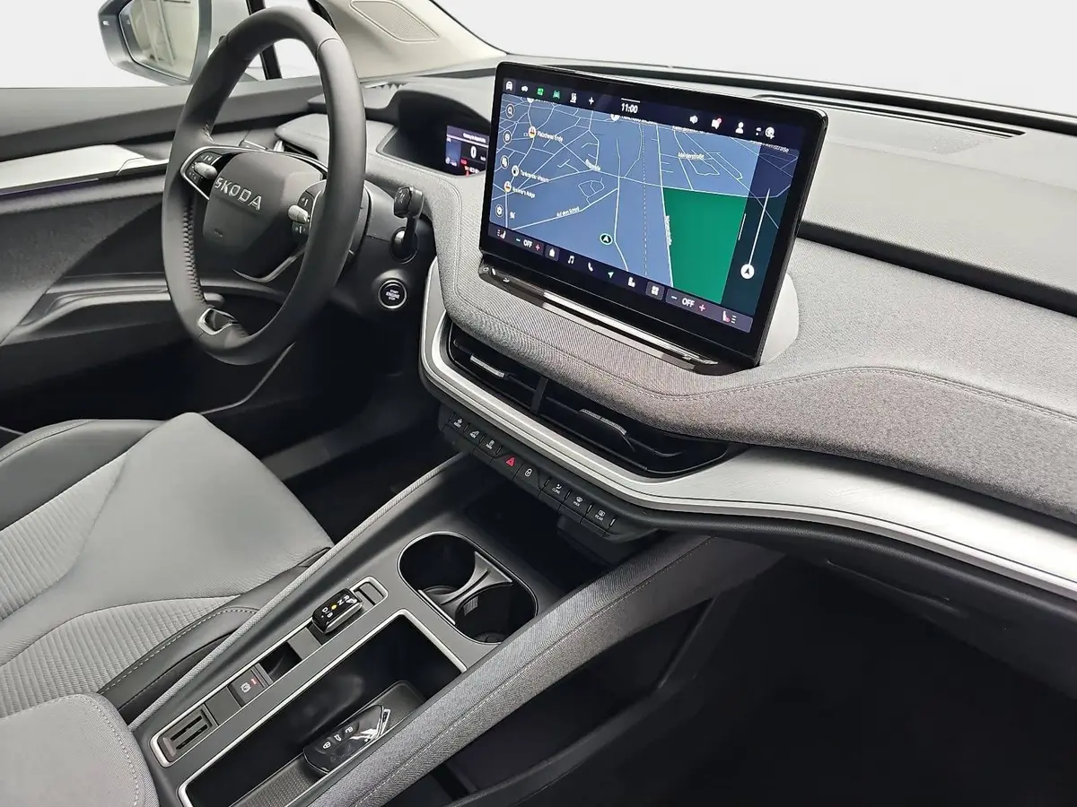 SKODA ENYAQ COUPE 85 SELECTION 82KWH AHK PANO