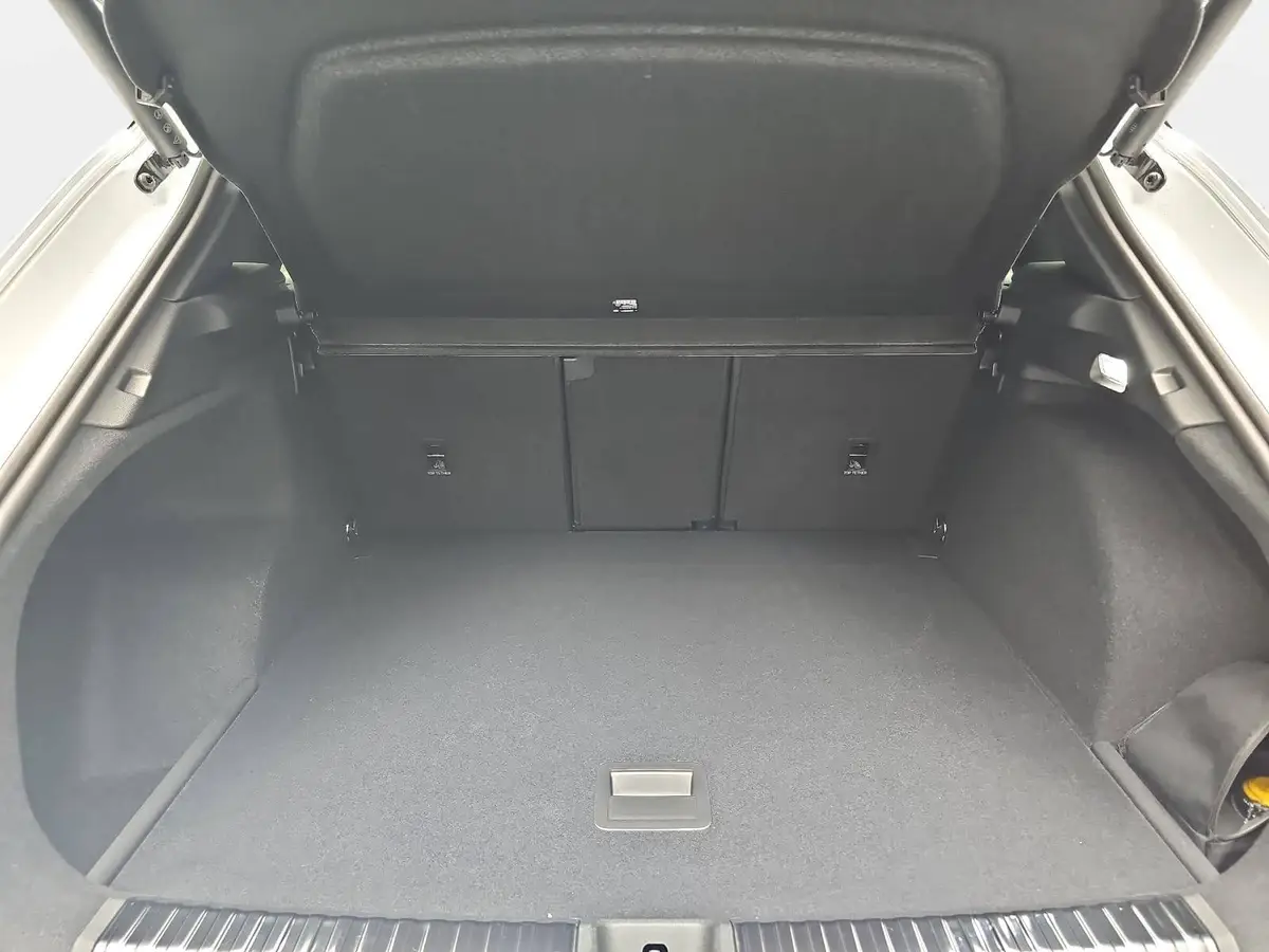 AUDI Q3 TDI S-TRONIC S-LINE NAVI LED-PLUS PANO