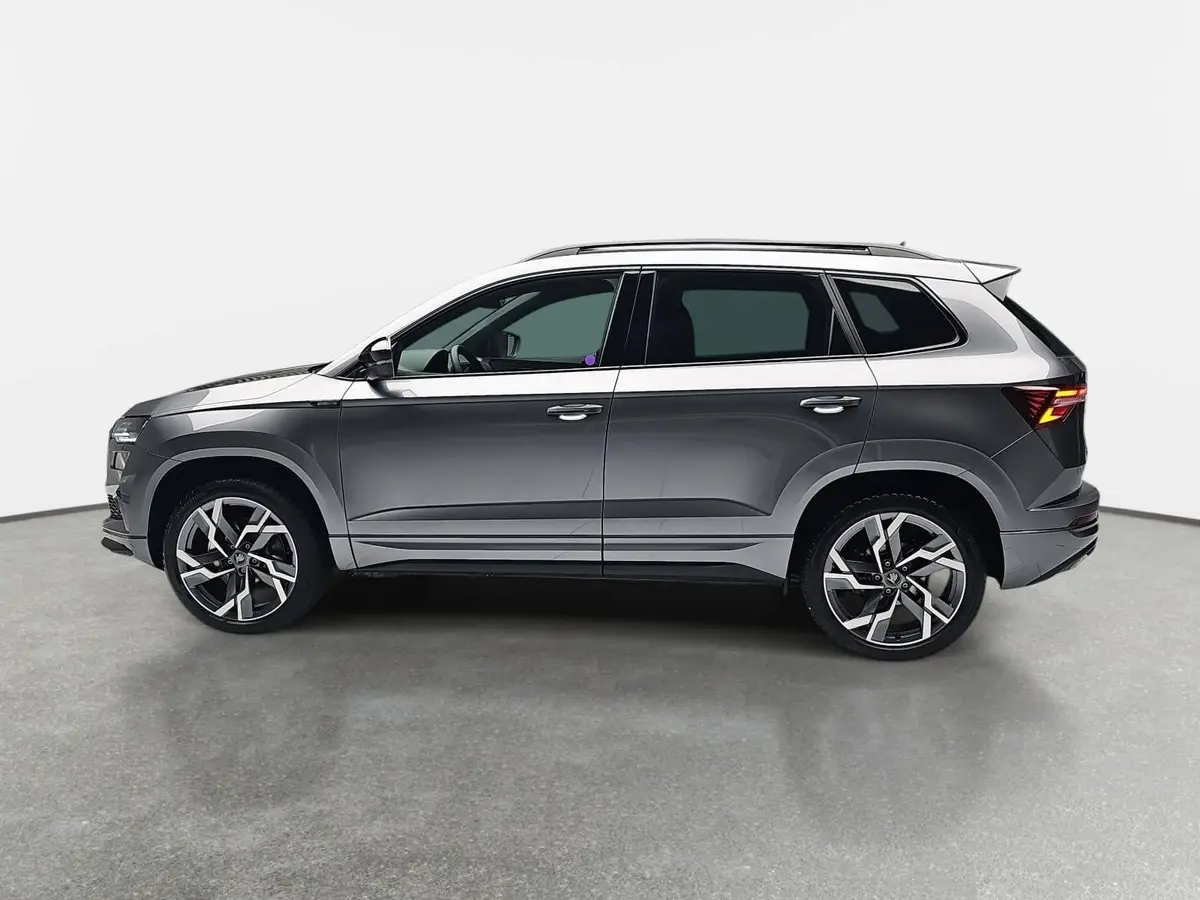 SKODA KAROQ 2.0 TSI DSG SPORTLINE 4X4 AHK PANO