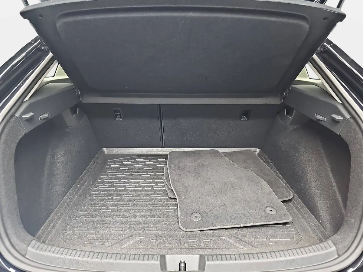 VW TAIGO 1.0 TSI LIFE NAVI LED PDC KAMERA LM17