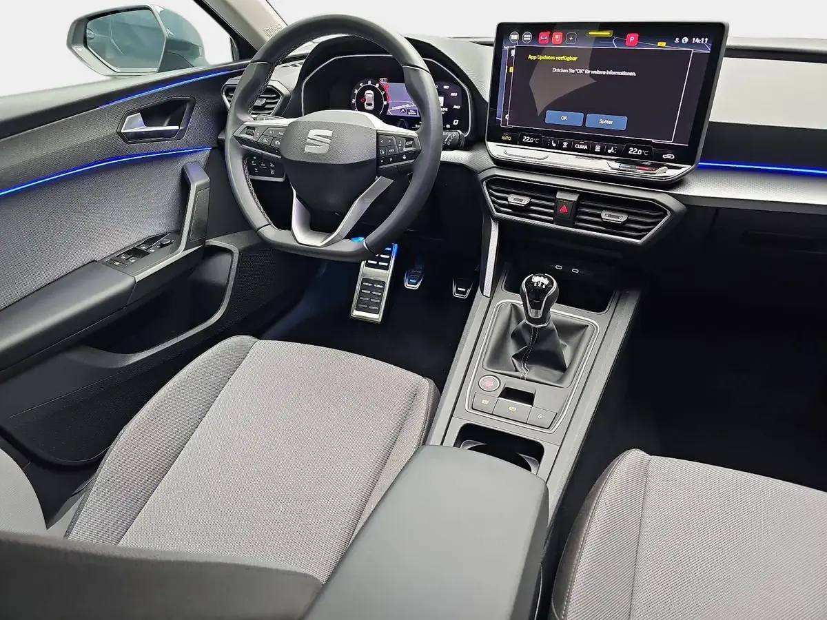 SEAT LEON 1.5 TSI STYLE NAVI LED KAMERA