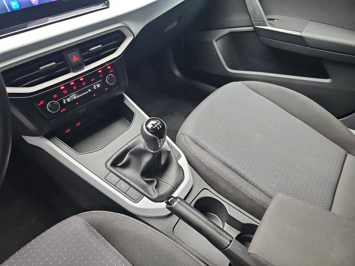 SEAT ARONA 1.0 TSI STYLE NAVI LED PDC LM16
