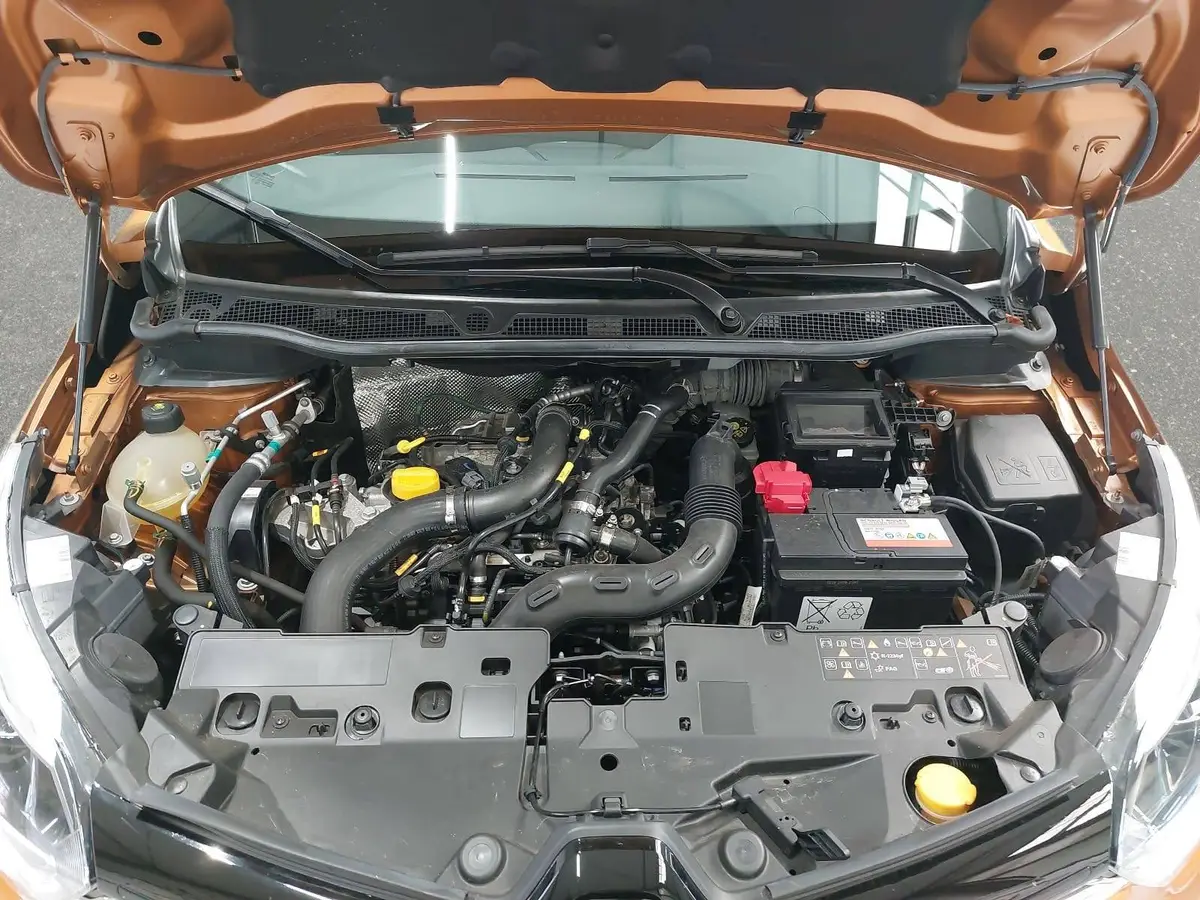 RENAULT CAPTUR 0.9 TCE LIMITED KLIMAAUTO AUDIO GRA WINTER SICHT P