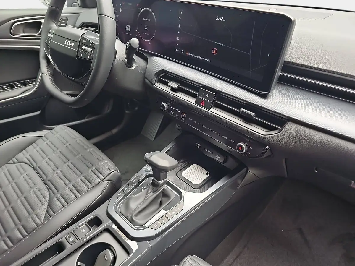 KIA XCEED 1.6 T-GDI 180 DCT SPIRIT MJ27 SOUND SITZ ADVANCED GLASDACH