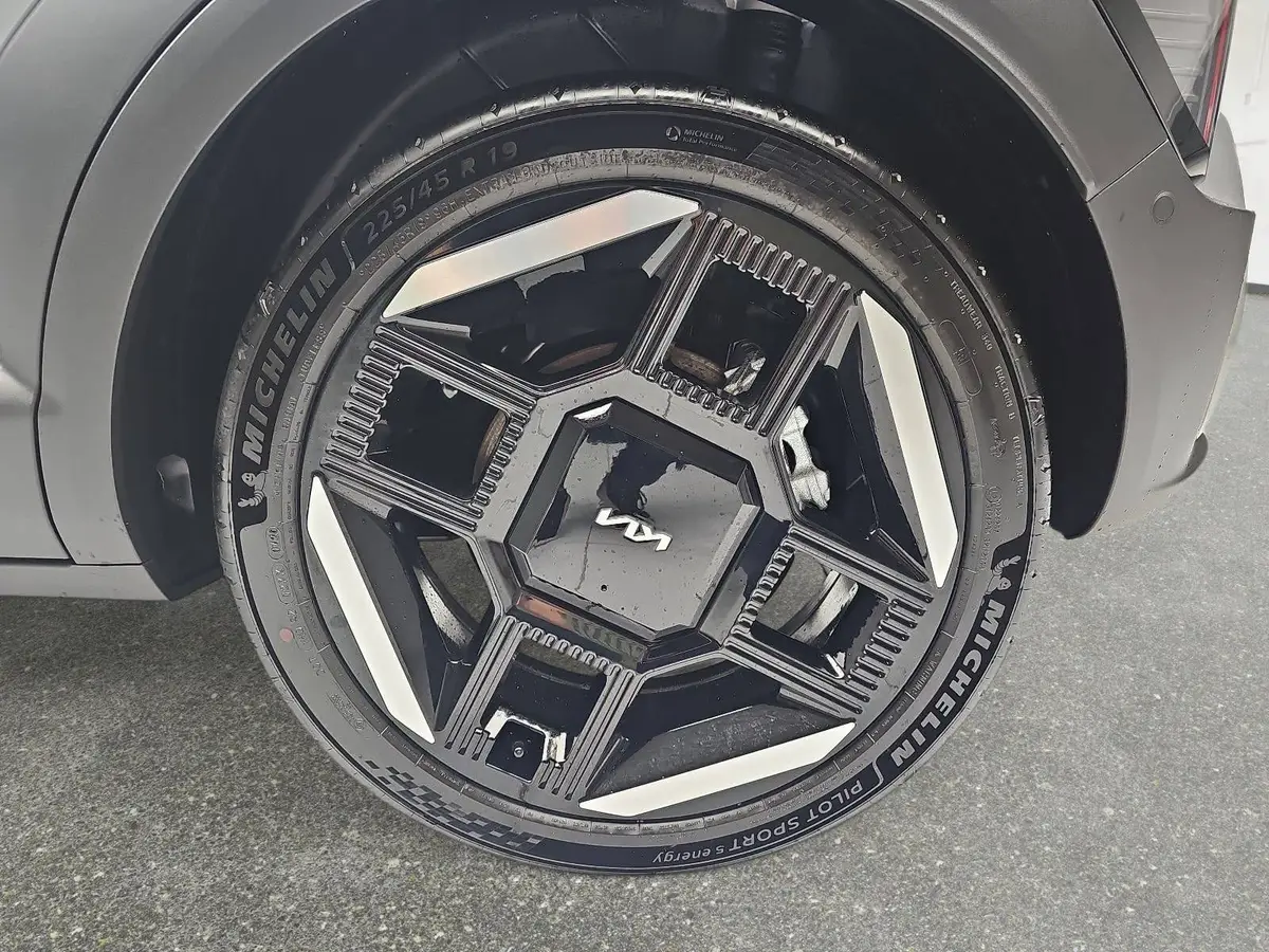 KIA EV2 61.0 KWH GT LINE MJ27 WINTER-CONNECT 22KW-AC TECHN DRIVEWISE-PARK KOM GD