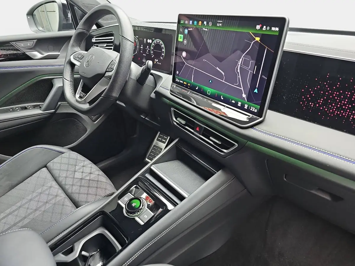 VW TIGUAN 2.0 TDI DSG 4M R-LINE NAVI MATRIX HUD DCC AHK LM20