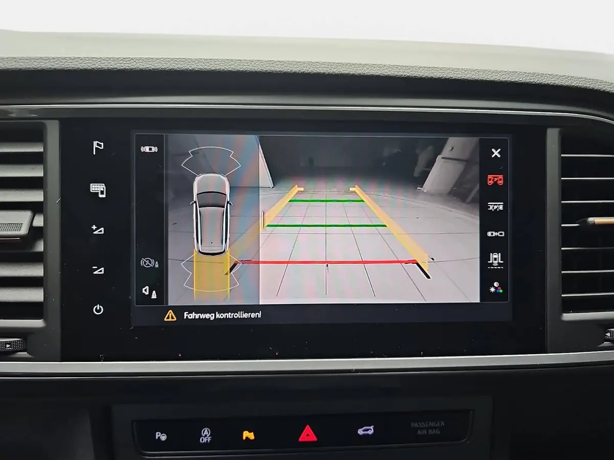 CUPRA ATECA 1.5 TSI DSG NAVI LED ACC PANO EL.HECKKLAPPE WINTER