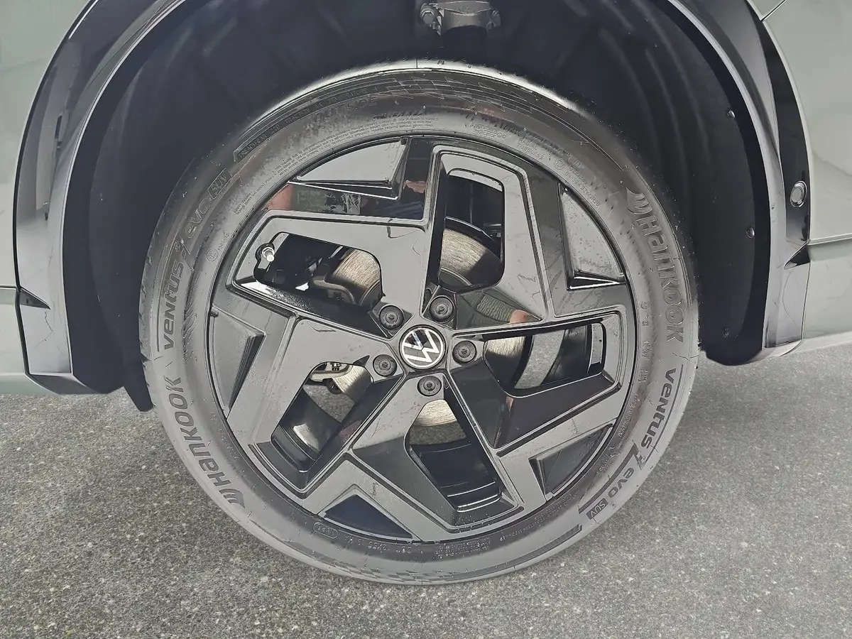 VW TIGUAN 1.5 ETSI DSG R-LINE NAVI LED PANO