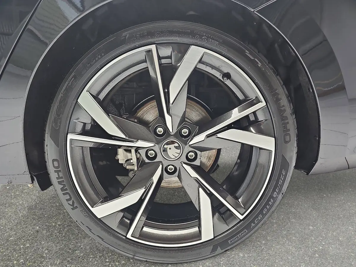 SKODA OCTAVIA 2.0 TSI DSG SPORTLINE 4X4 ACC PANO