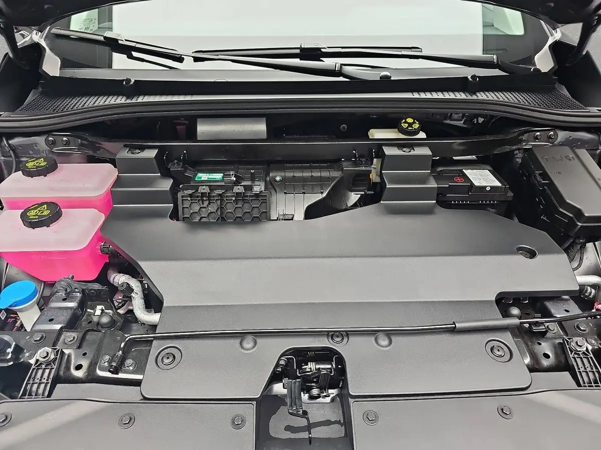 MG MG4 EV 77 KWH MY26 PREMIUM