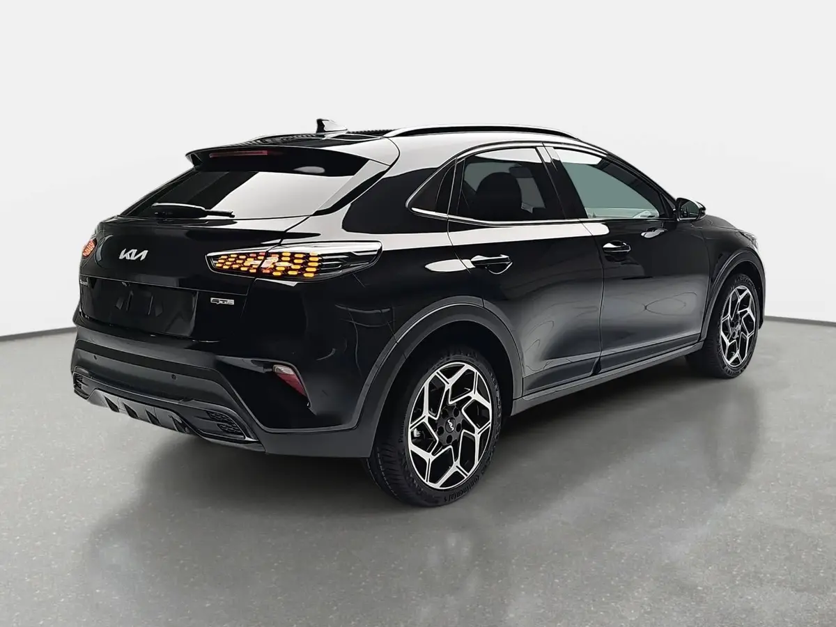 KIA XCEED 1.6 T-GDI 150 DCT GT-LINE MJ26 LEDER GLASDACH