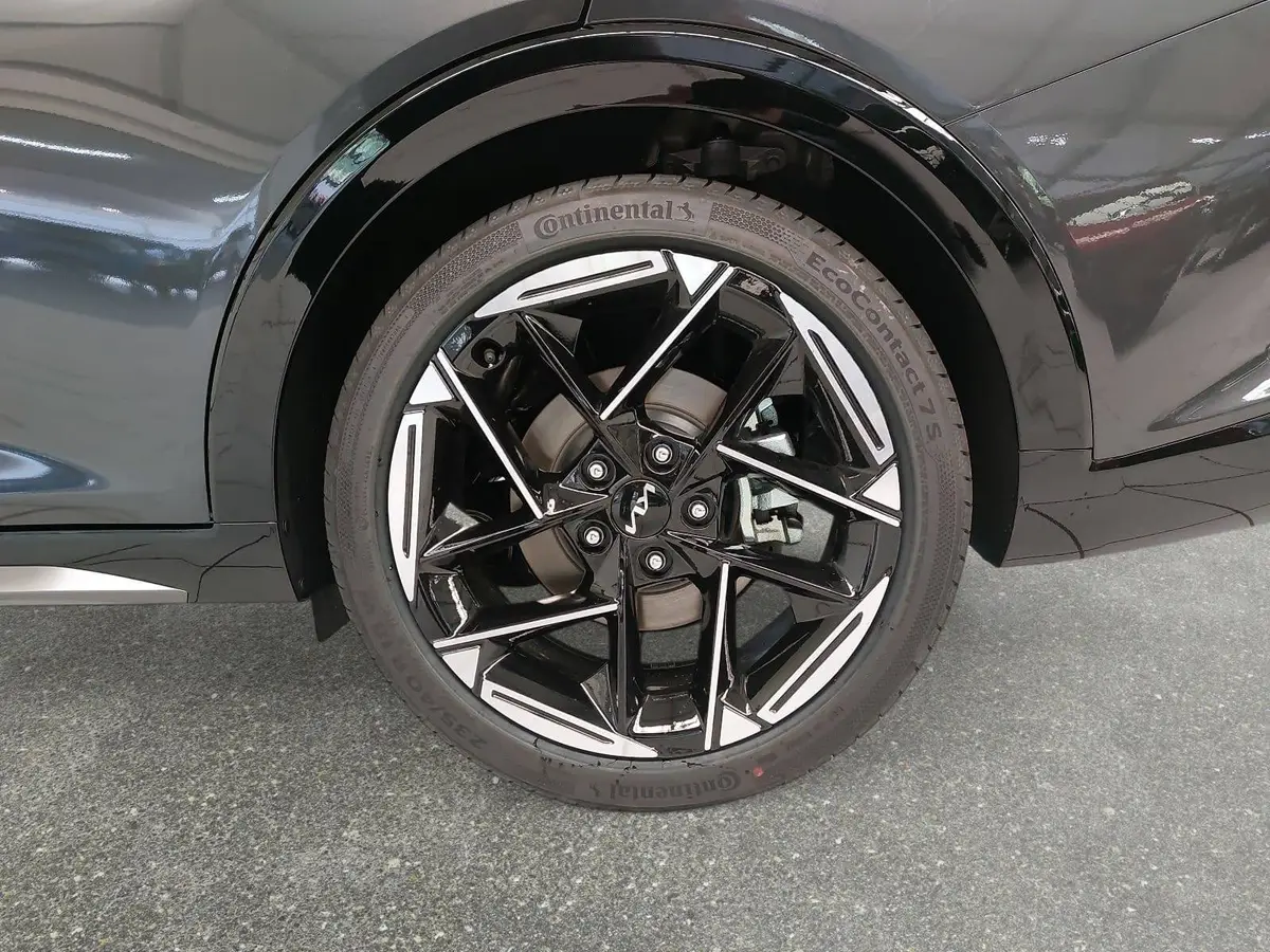 KIA K4 SW 1.6 T-GDI 180 PS DCT7 GT-LINE MJ26 DW-PARK-PRO SITZ SOUND DESIGN