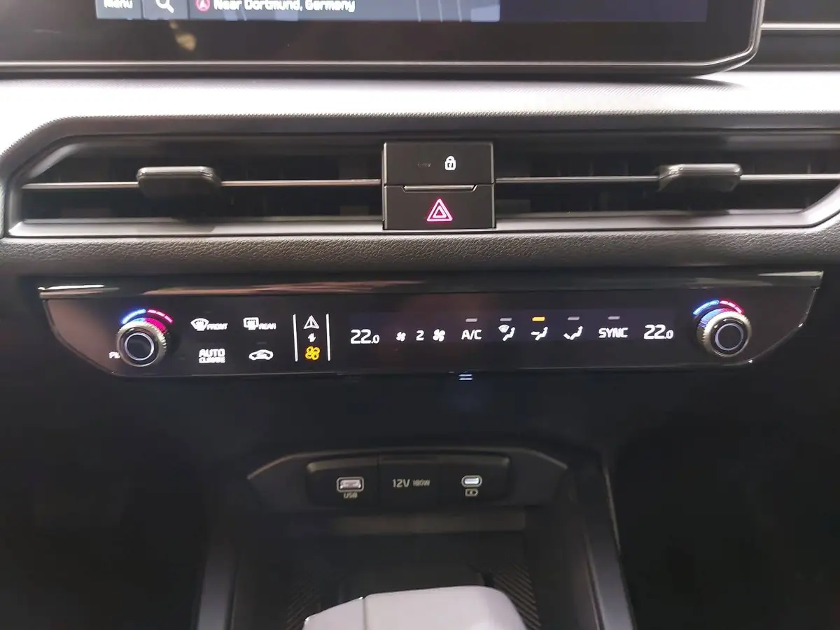KIA XCEED 1.6 T-GDI 180 DCT SPIRIT MJ27 SOUND SITZ ADVANCED