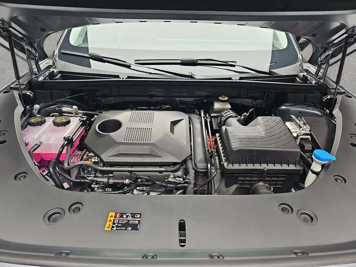 MG HS 1.5 PLUG-IN-HYBRID MY25.5 LUXURY LEDER 360-GRAD-KAMERA 19-ZOLL-LM