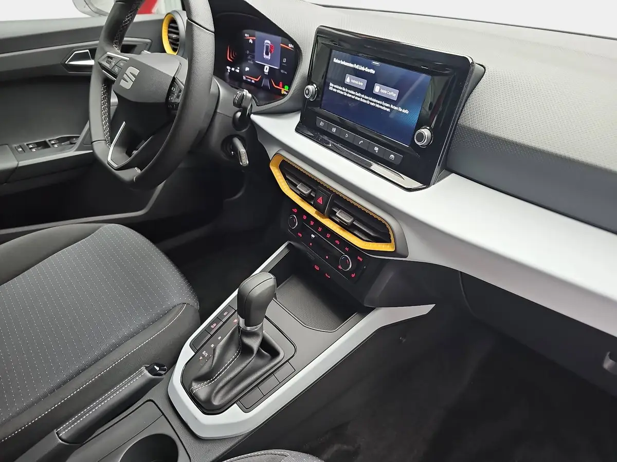 SEAT ARONA 1.0 TSI DSG STYLE LED KLIMAAUTO SMARTLINK PDC LM16