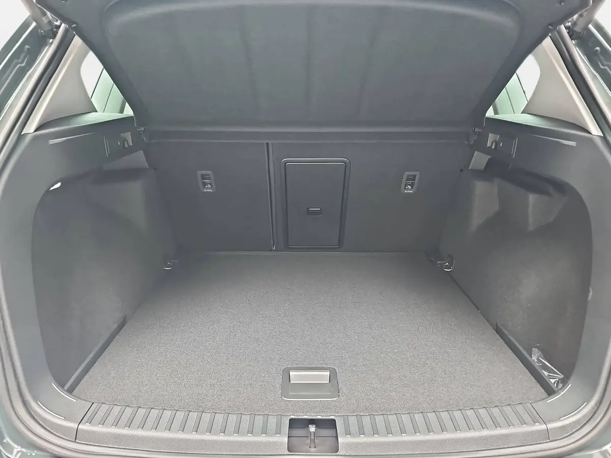 CUPRA ATECA 1.5 TSI DSG NAVI LED ACC LEDER AHK LM19