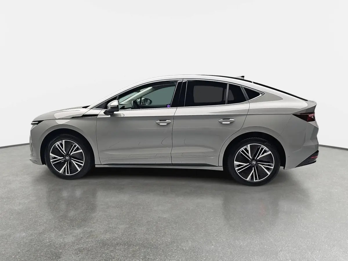 SKODA ENYAQ COUPE 85 SELECTION 82KWH AHK PANO