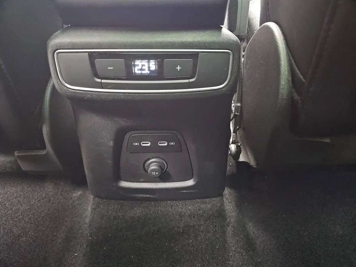 AUDI Q4 E-TRON 45 S-LINE 82KWH LED-MATRIX KAMERA