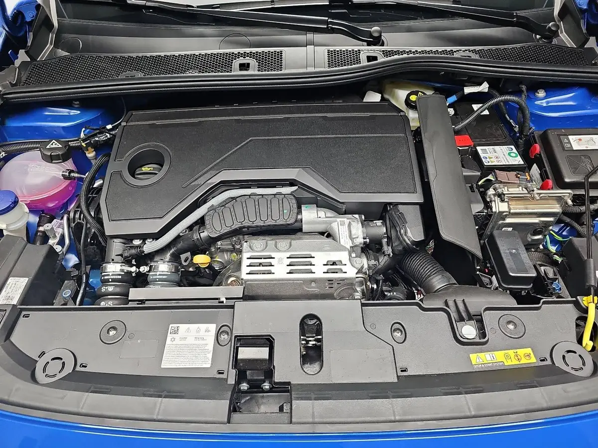 OPEL CORSA 1.2 HYBRID GS LED KOMFORT-PAKET