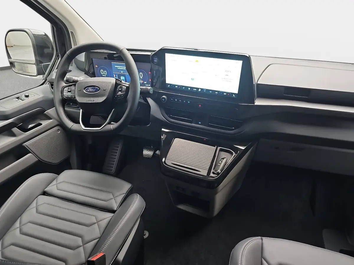 FORD TOURNEO CUSTOM 2.0 ECOBLUE AUTO. L1 TITANIUM X NAVI LED AHK