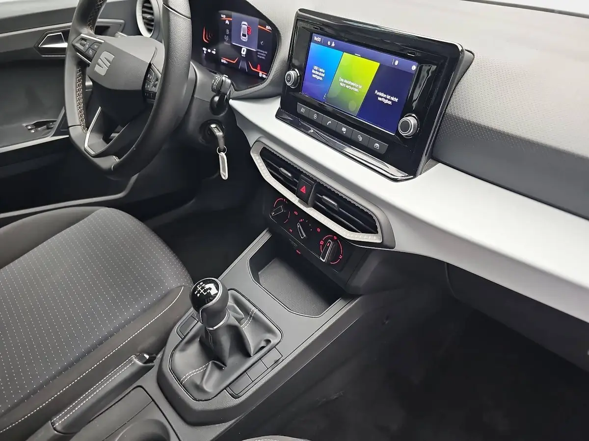 SEAT IBIZA 1.0 TSI STYLE GRA DAB LM