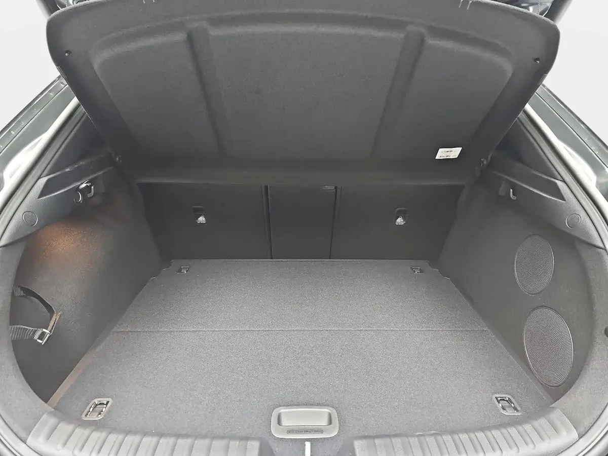 KIA XCEED 1.6 T-GDI 150 DCT GT-LINE MJ26 LEDER GLASDACH