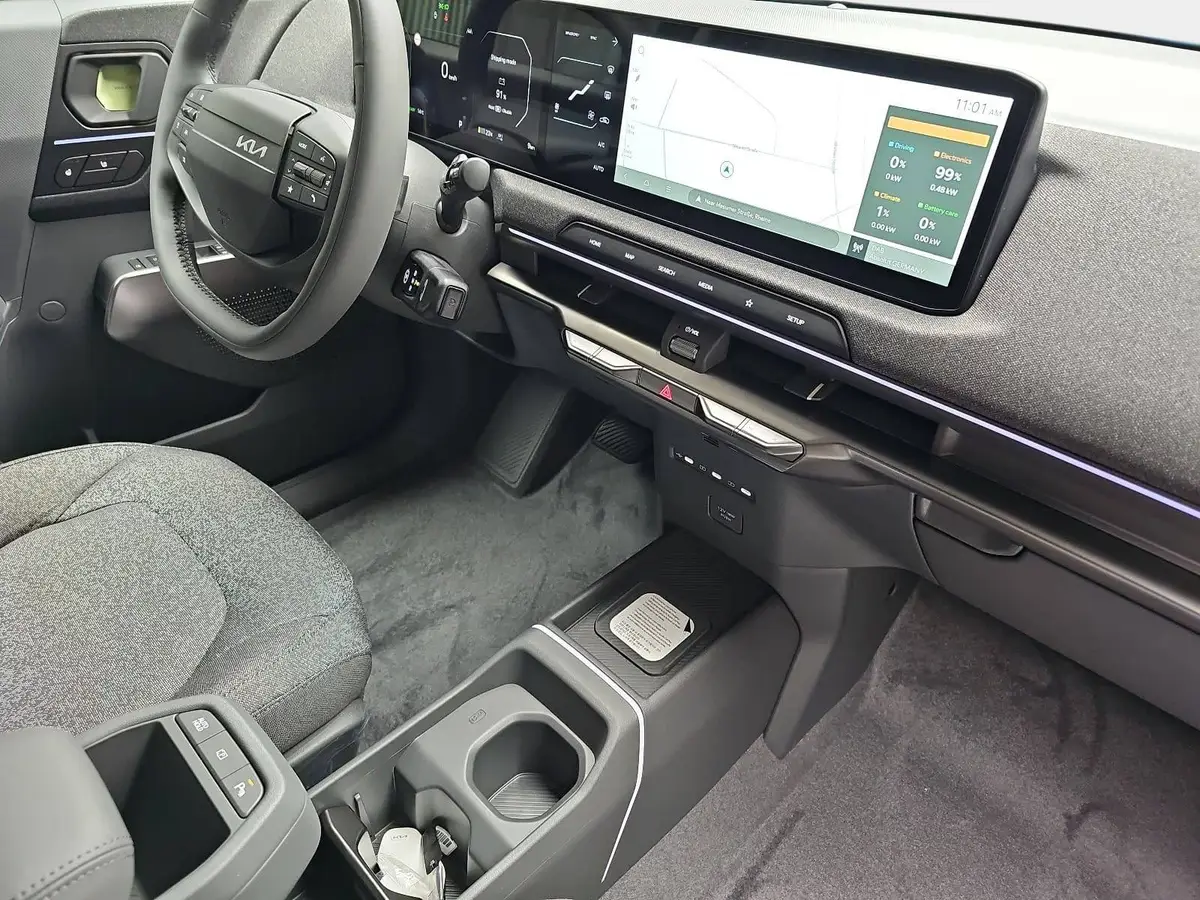 KIA EV2 42.2 KWH EARTH MJ27 WINTER-CONNECT 22KW-AC TECHN DRIVEWISE-PARK DESIGN