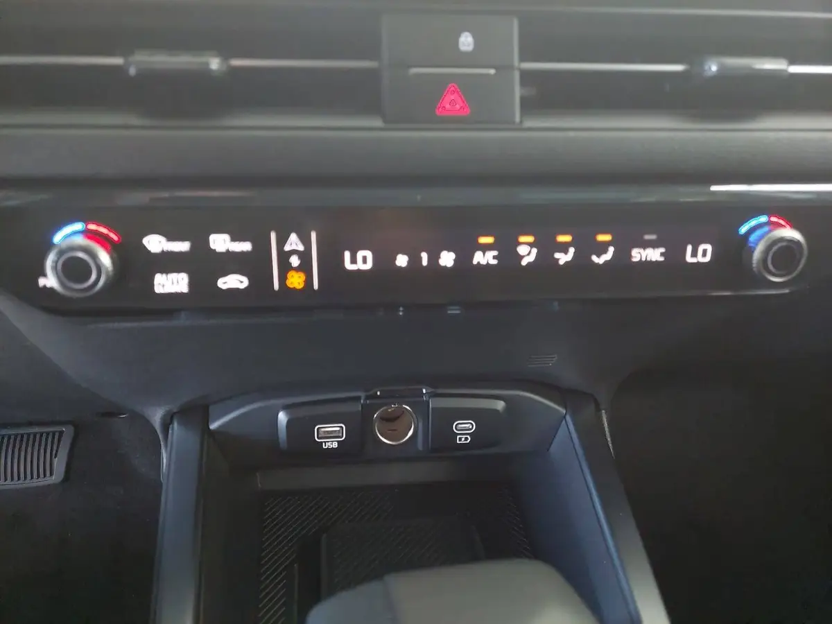 KIA XCEED 1.6 T-GDI 150 DCT SPIRIT MJ27 SOUND