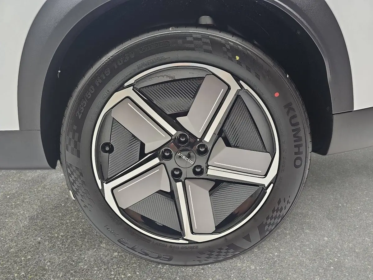 JAECOO 7 PLUG-IN-HYBRID EXCLUSIVE