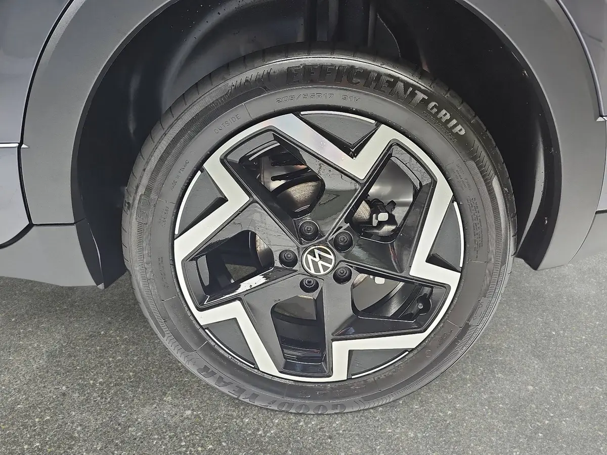 VW T-CROSS 1.0 TSI DSG R-LINE IQ-LED ACC WINTER SICHT KAMERA 