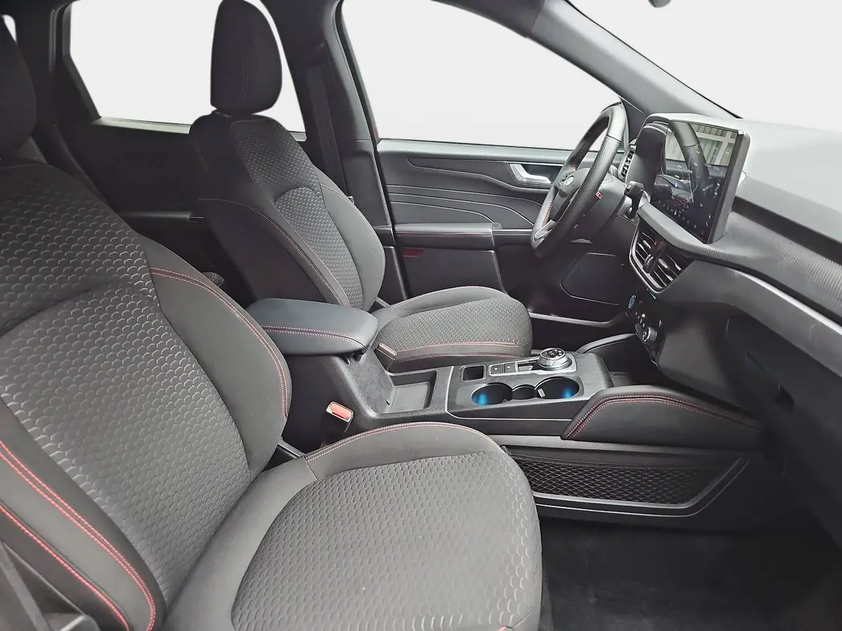 FORD KUGA 1.5 EB AUTO. ST-LINE NAVI LED KLIMAAUTO WINTER SIC