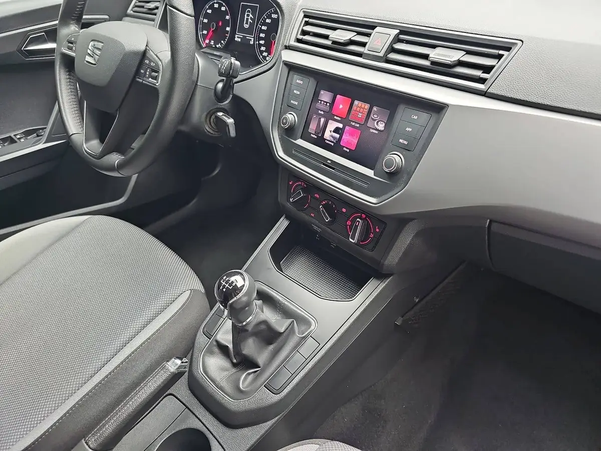 SEAT IBIZA 1.0 MPI STYLE GRA WINTER PDC LM16