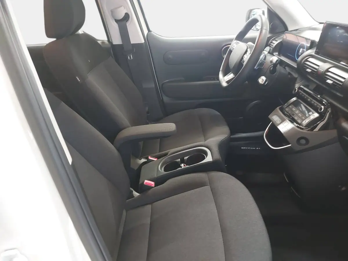 HYUNDAI INSTER ELEKTRO 42 KWH TREND 2WD NAVI LM