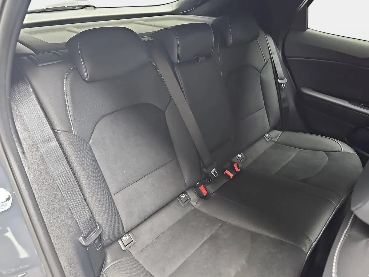 KIA XCEED 1.6 T-GDI 150 DCT GT-LINE MJ26 LEDER GLASDACH