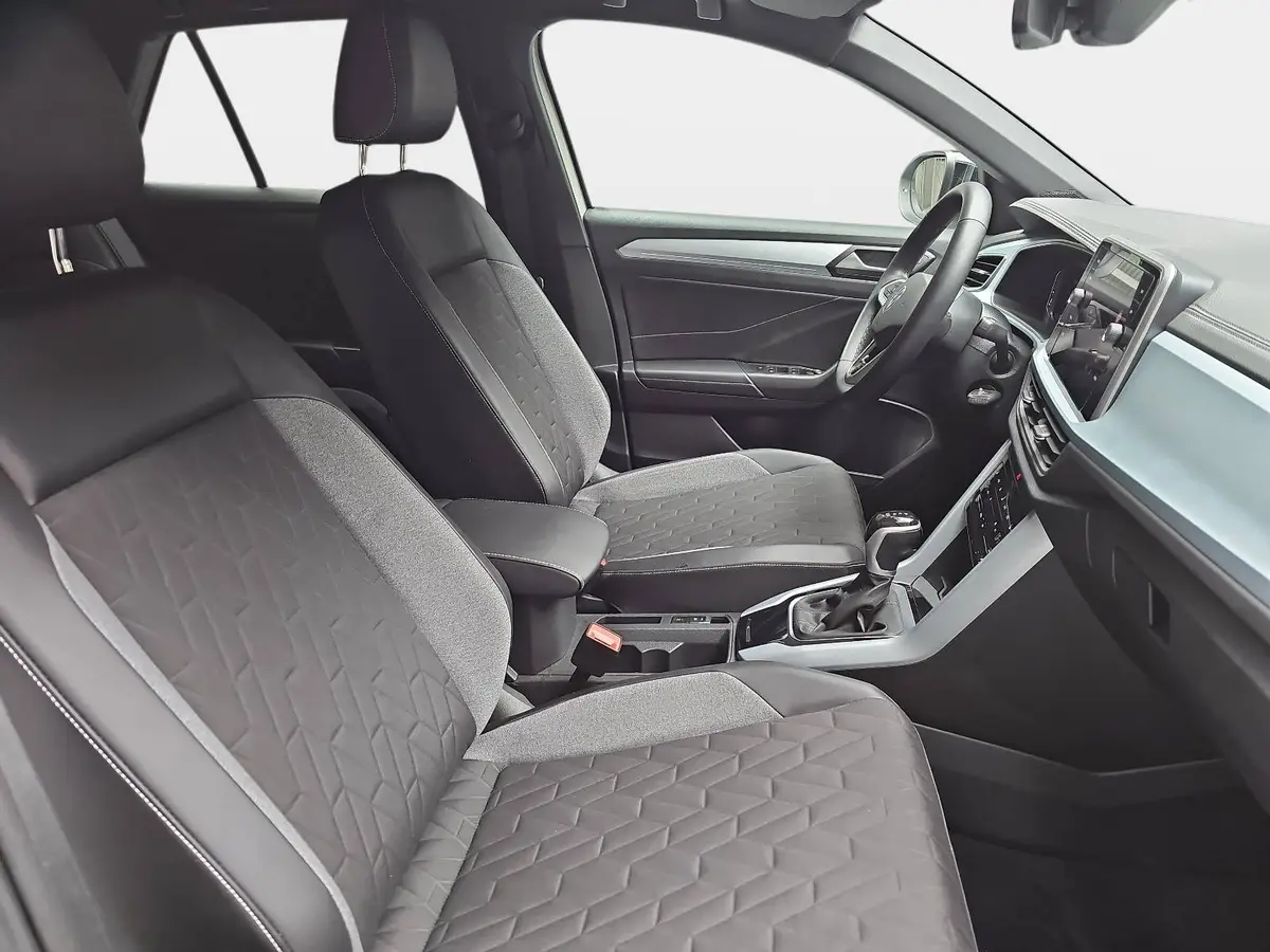 VW T-ROC 1.5 TSI DSG GOAL NAVI LED KLIMAAUTO ACC KAMERA AHK