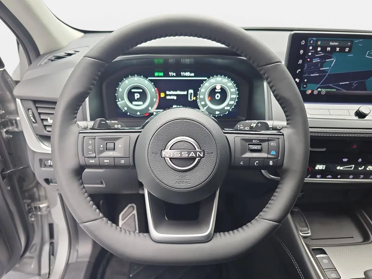 NISSAN QASHQAI 1.3 DIG-T XTRONIC N-CONNECTA PANO WINTER