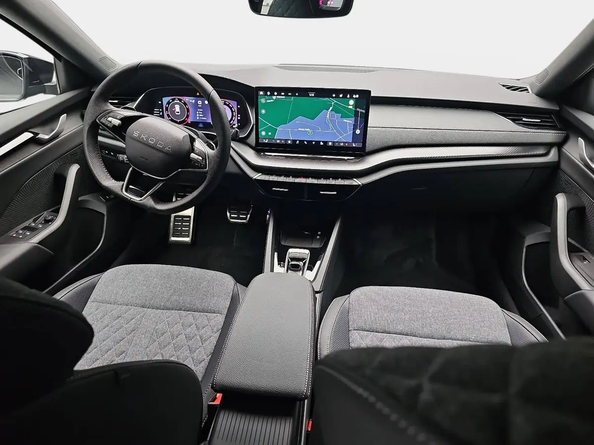 SKODA OCTAVIA 2.0 TSI DSG SPORTLINE 4X4 ACC PANO