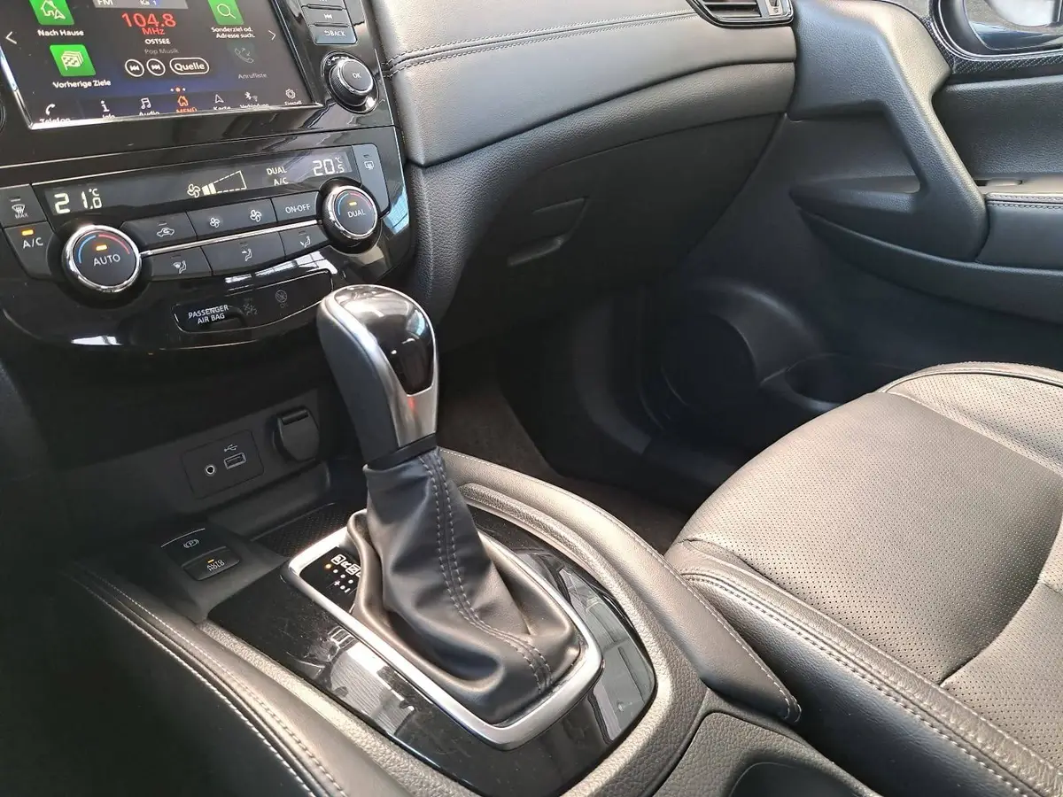 NISSAN X-TRAIL 1.3 DIG-T,TEKNA 4X2