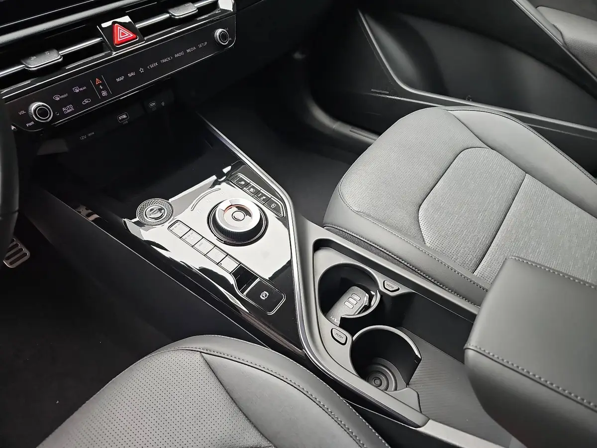 KIA NIRO 1.6 GDI PLUG-IN-HYBRID DCT SPIRIT TECHNOLOGIE RELAX