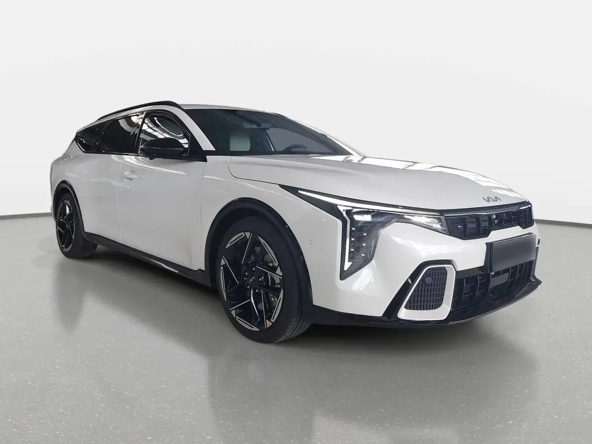 KIA K4 SW 1.6 T-GDI 180 PS DCT7 GT-LINE MJ26 DW-PARK-PRO SITZ SOUND DESIGN