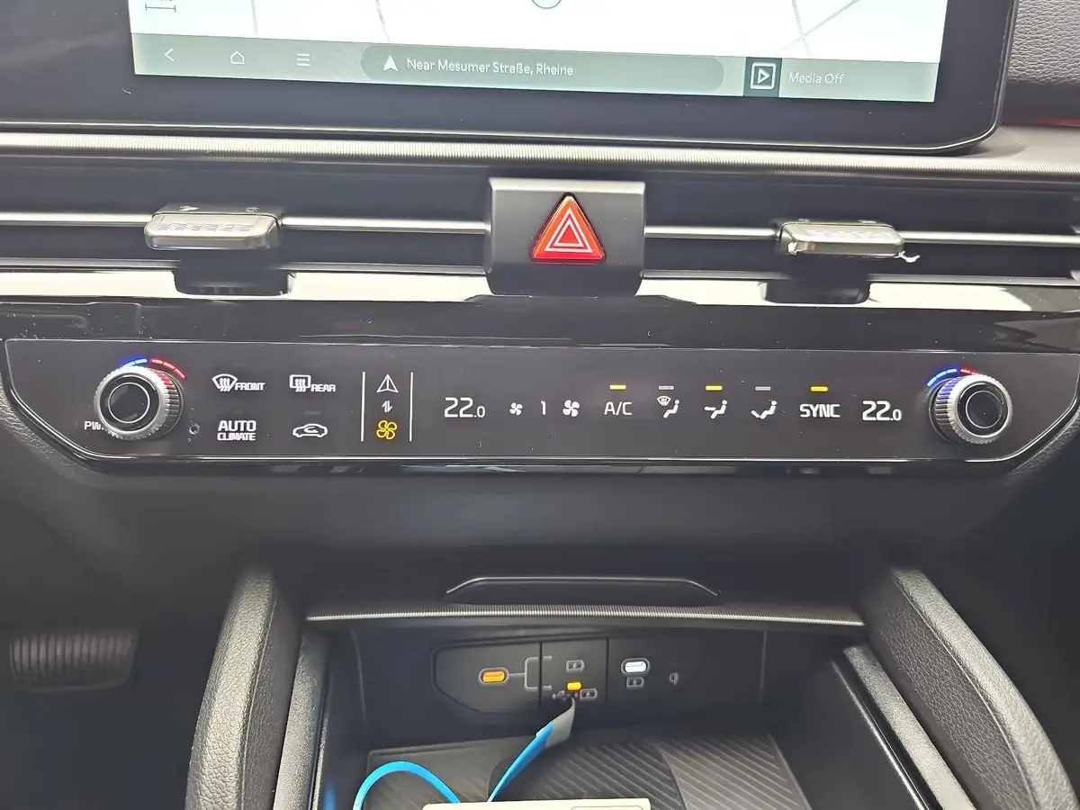 KIA SPORTAGE 1.6 T-GDI 150 2WD DCT BLACK EDITION MJ27 DRIVEWISE