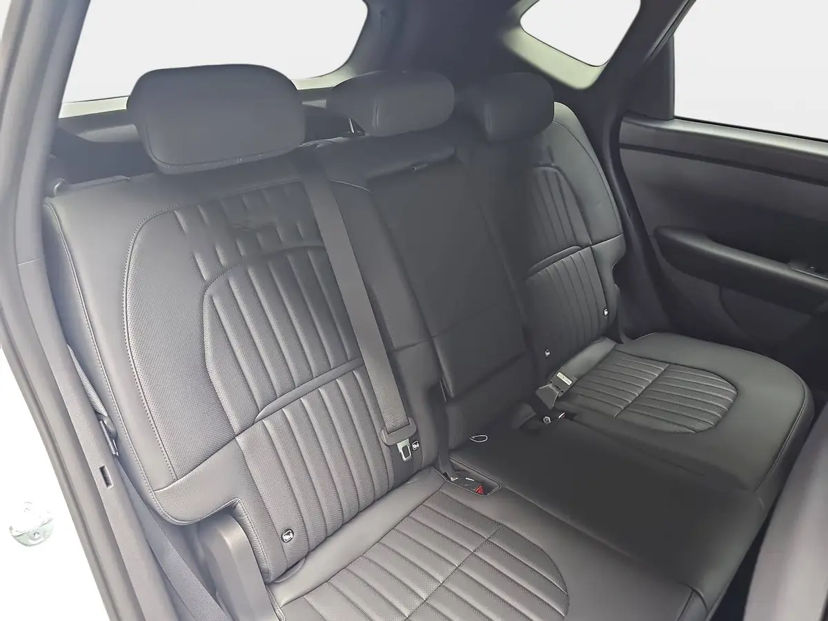 KIA ANDERE 1.6 T-GDI AWD DCT X-LINE MJ27
