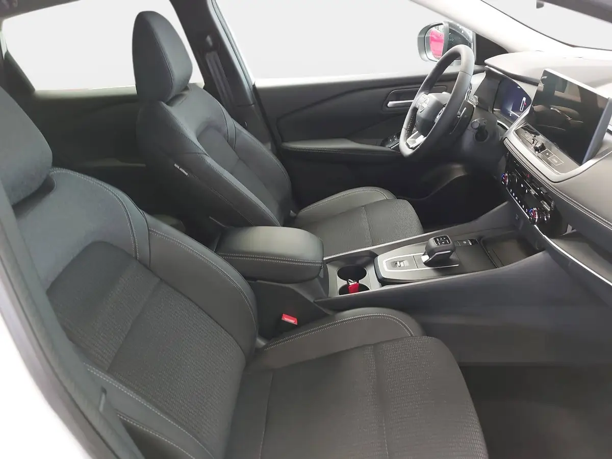 NISSAN QASHQAI 1.3 DIG-T MHEV AUTO. MJ27 N-CONNECTA WINTER EL-HECKKLAPPE PANO
