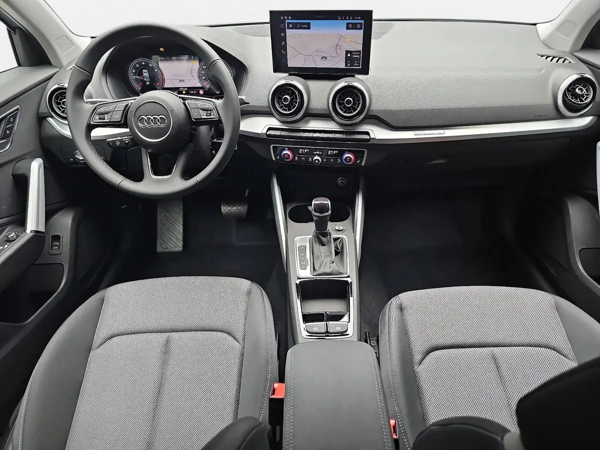 AUDI Q2 35 TFSI S-TRONIC S LINE NAVI LED KLIMAAUTO EL.HEC