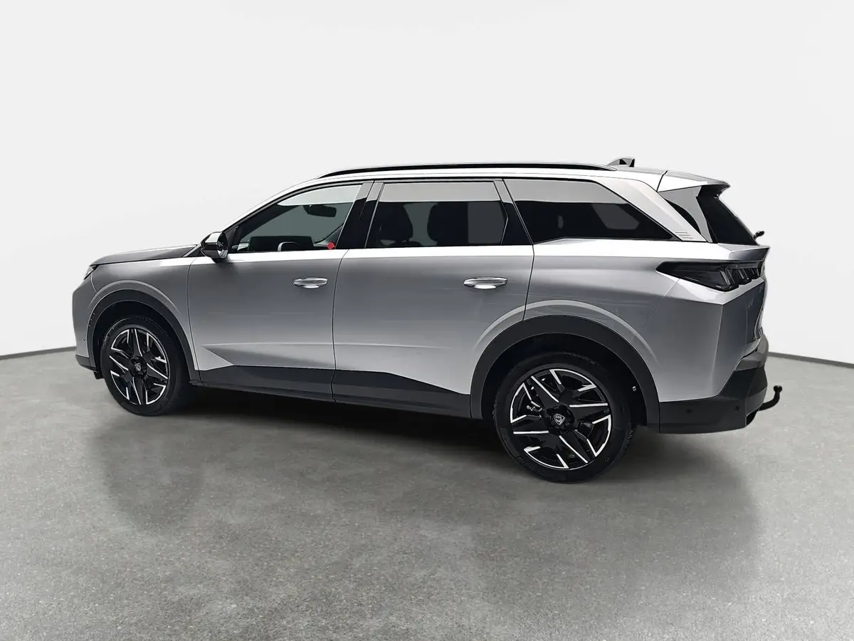 PEUGEOT 5008 1.2 HYBRID 145 E-DSC6 ALLURE KLIMA LED 7-S DAB 360