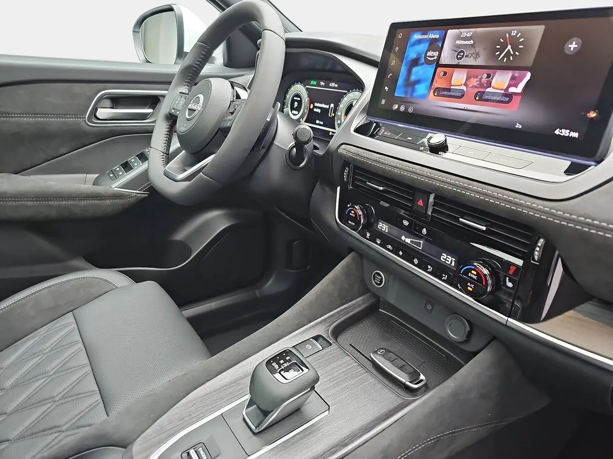 NISSAN QASHQAI 1.3 DIG-T MHEV X-TRONIC TEKNA+ 2WD NAVI LED LEDER 