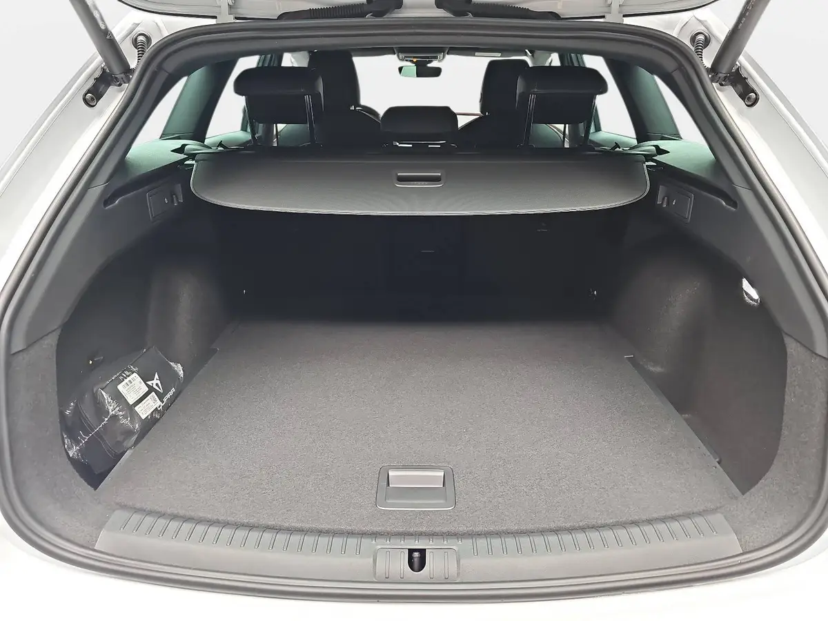 CUPRA LEON ST 1.5 ETSI DSG LED KLIMAAUTO ACC FULL-LINK EL.HECKKL