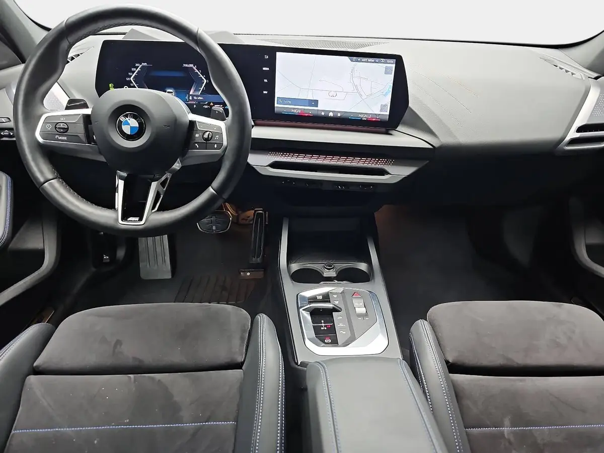 BMW 120 D AUTO. M SPORT NAVI LED INNOVATION HUD AHK KAMERA