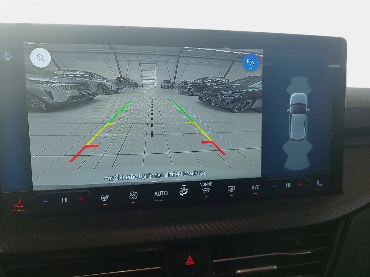 FORD KUGA 1.5 EB AUTO. ST-LINE NAVI LED KLIMAAUTO WINTER SIC